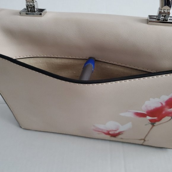 Zara Pink Flower Crossbody Bag - Picture 7 of 9